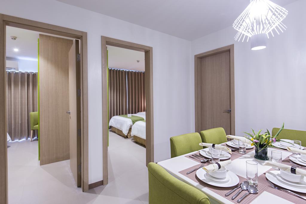 Balabag  Azalea Hotels & Residences Boracay מראה חיצוני תמונה