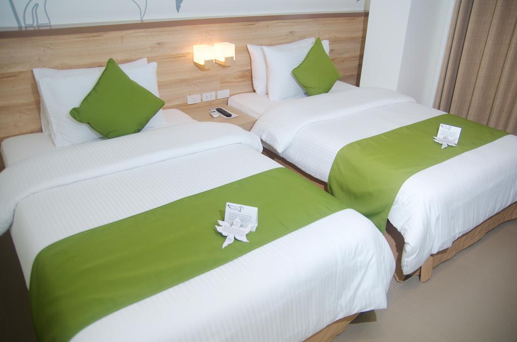Balabag  Azalea Hotels & Residences Boracay מראה חיצוני תמונה