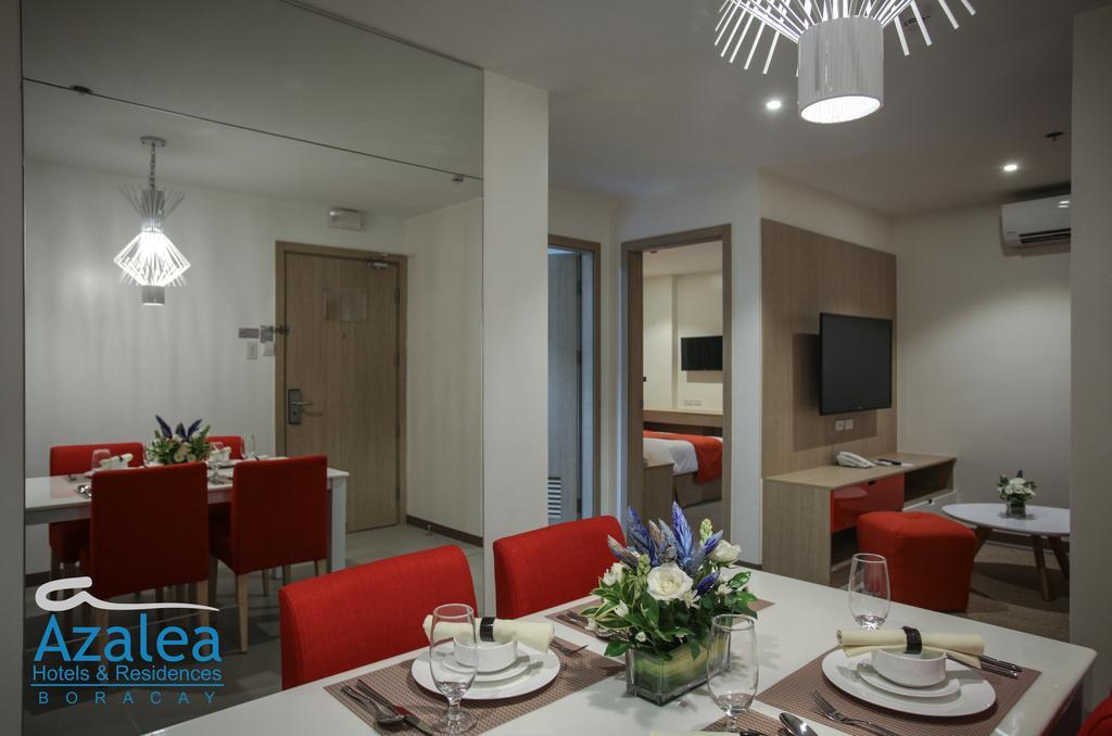 Balabag  Azalea Hotels & Residences Boracay מראה חיצוני תמונה